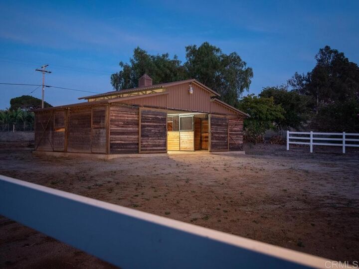 Property Photo:  31899 Calle De Talar  CA 92003 
