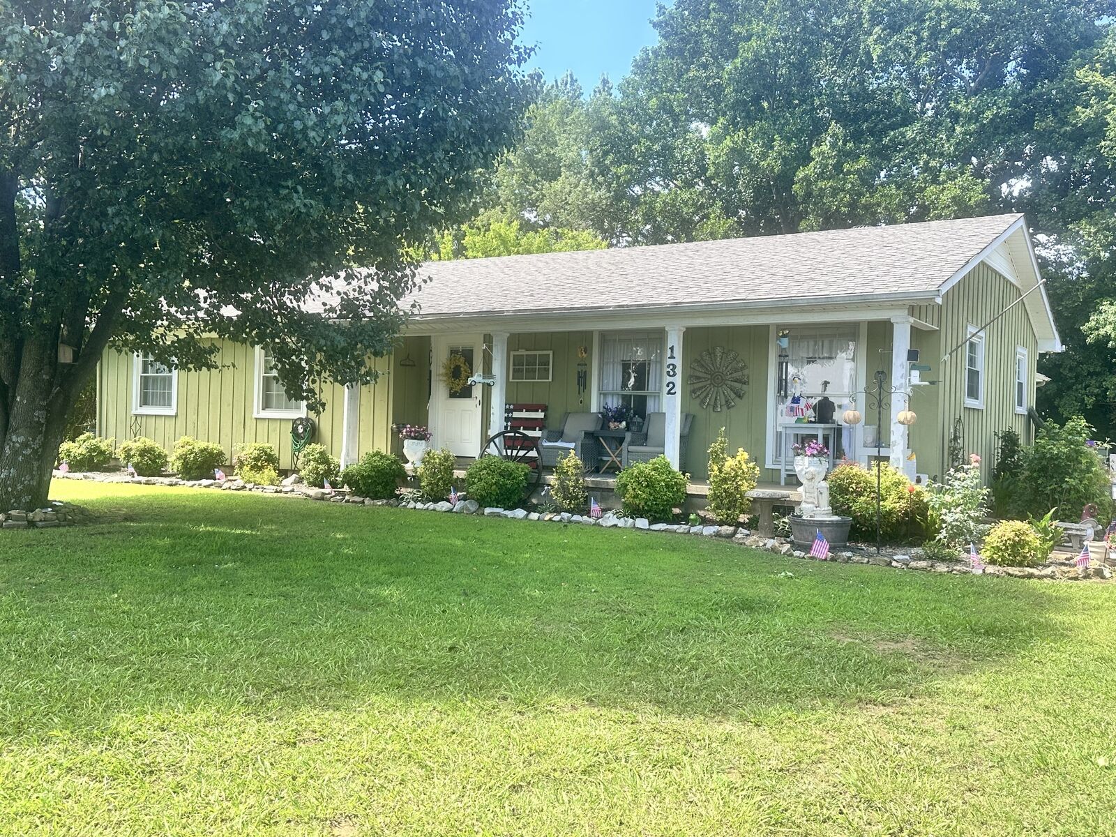 Property Photo: 132 Jackson St TN 38464