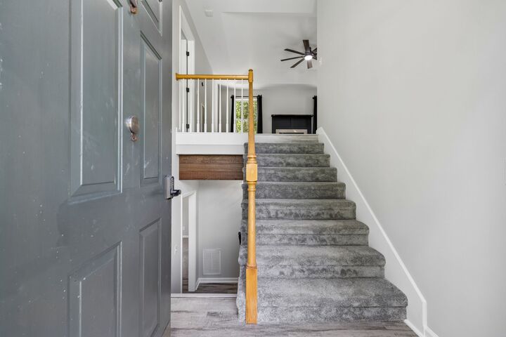 Property Photo: 1062 Heatherwood Rd TN 37146