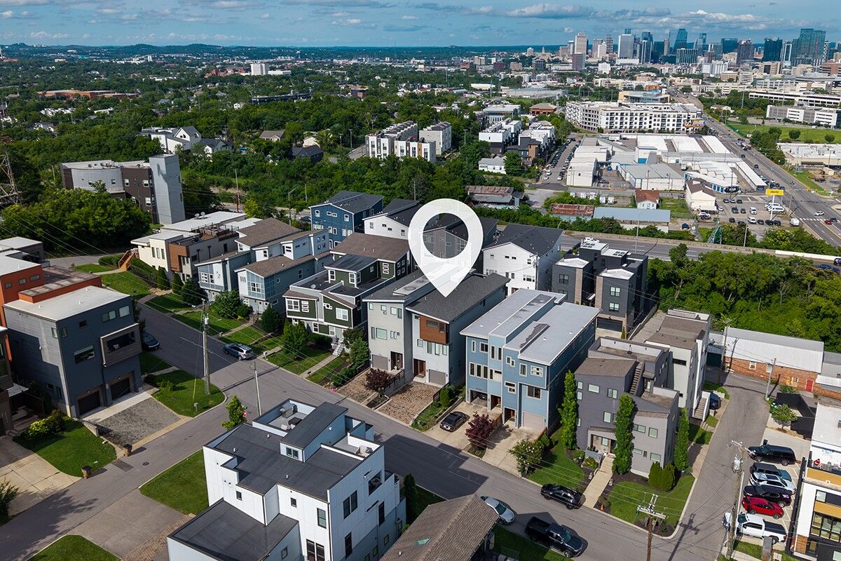 Property Photo: 410A 33rd Ave N TN 37209