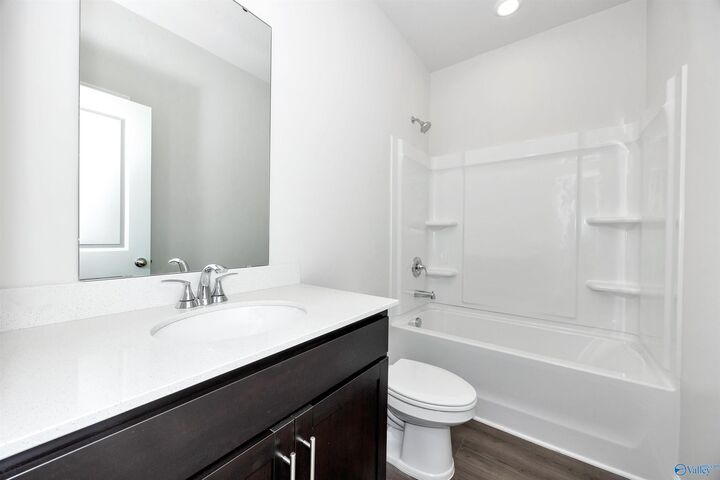 Property Photo: 125 Gypsy Way AL 35773