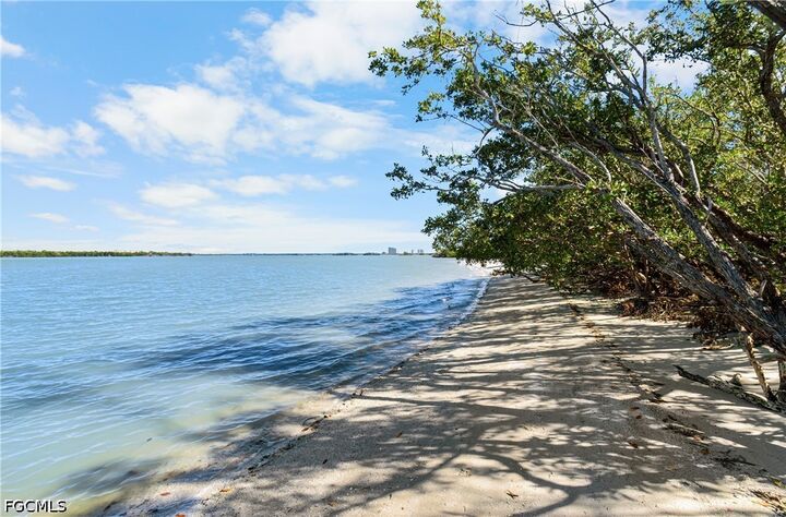 Property Photo:  8771 Estero Boulevard 907  FL 33931 