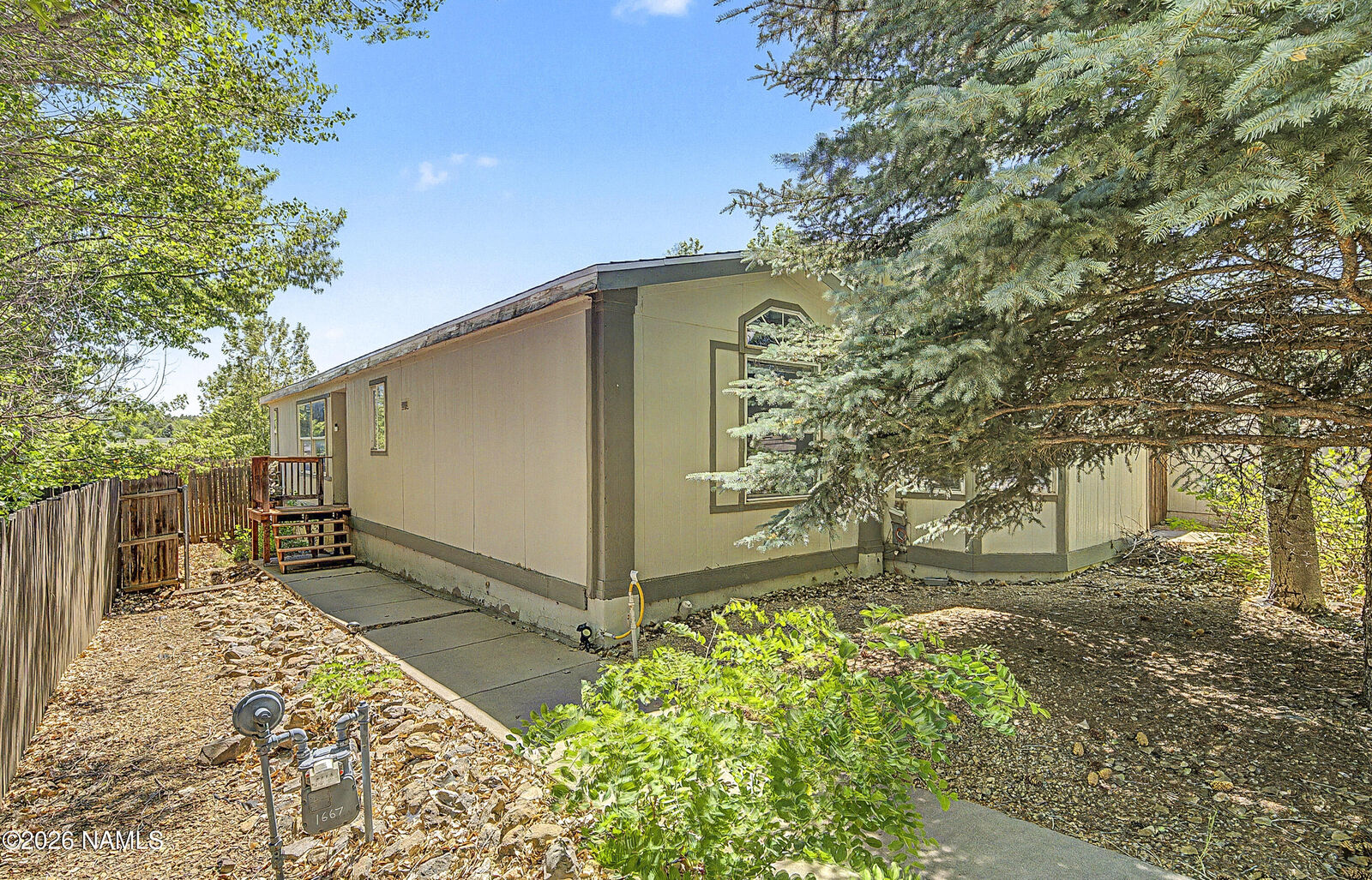 Property Photo:  1667 W Shellie Drive  AZ 86001 