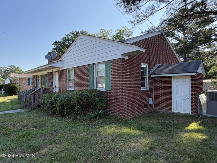 Property Photo: 315 Roberts Street NC 27910