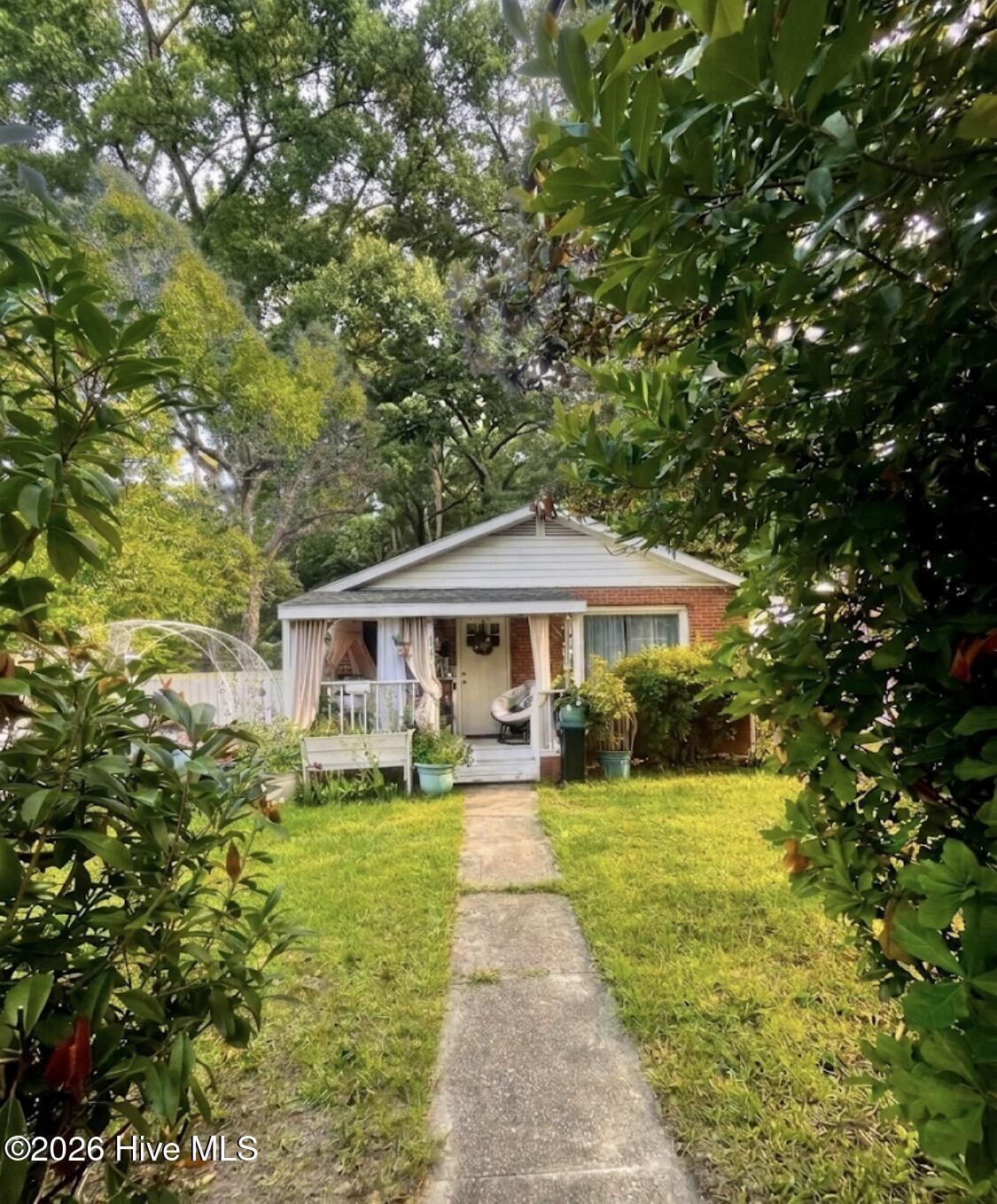 Property Photo: 1409 Wooster Street NC 28401
