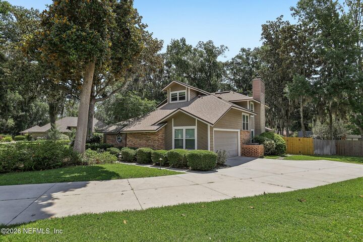 Property Photo:  2609 Belleshore Court  FL 32073 