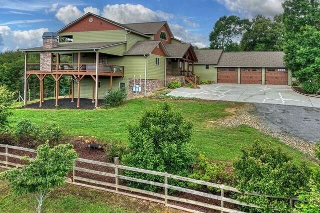 Property Photo: 384 Dean Road GA 30559