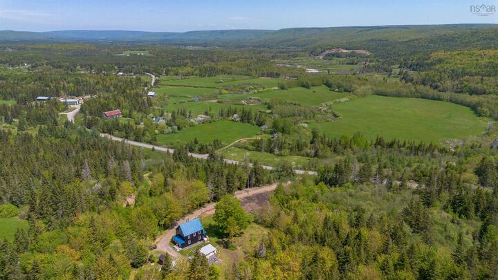 Property Photo: 2716 West Side Middle River Road NS B0E 1B0