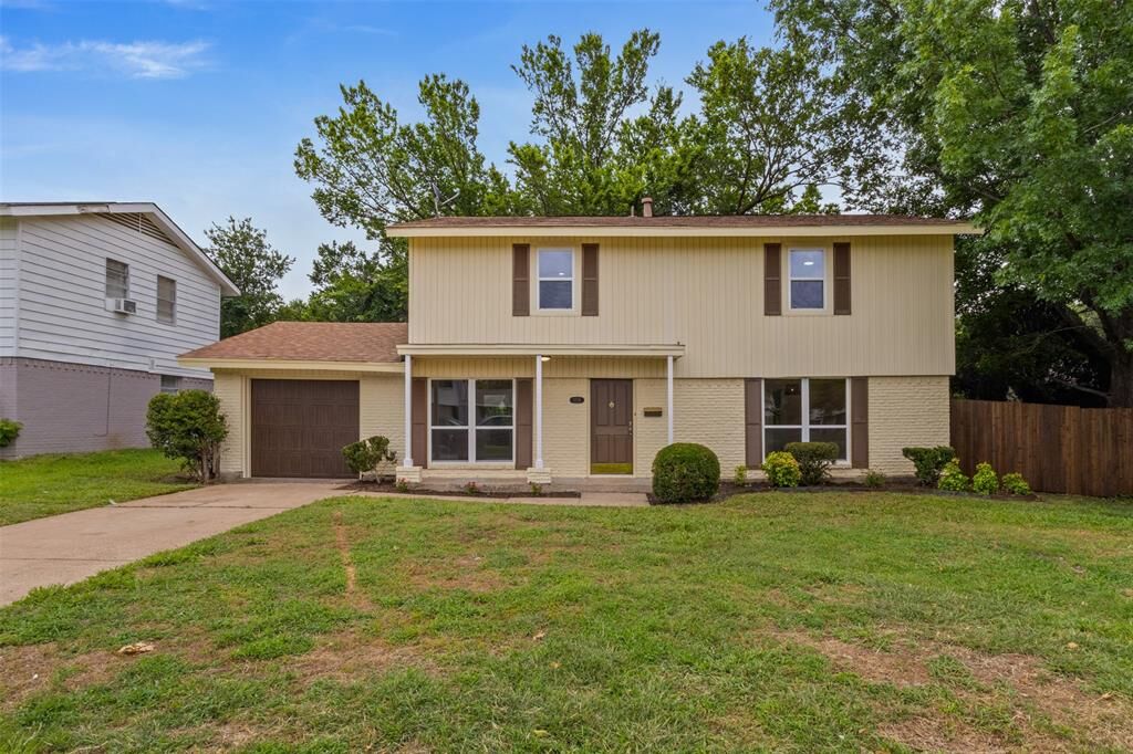 Property Photo: 3728 Byrd Drive TX 75150