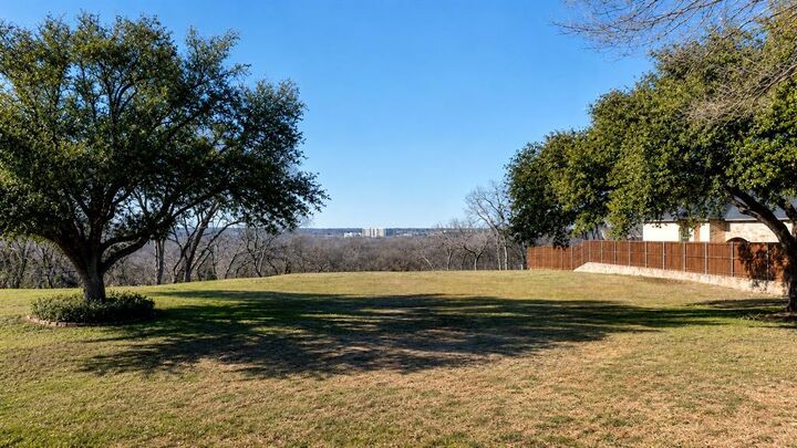 Property Photo:  3600 Lands End Street  TX 76109 