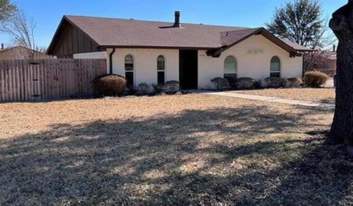 Property Photo:  4422 Galaxie Road  TX 75044 