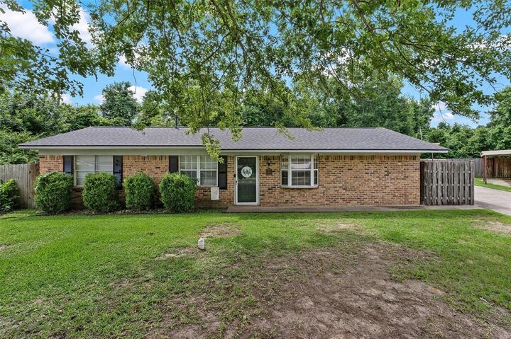 Property Photo: 110 Wisteria Circle LA 71037