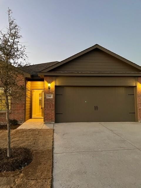Property Photo:  408 Zimmet Drive  TX 75409 