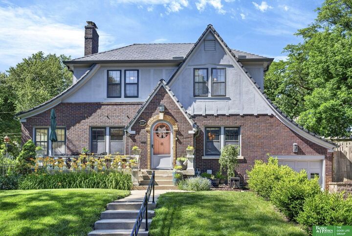 Property Photo:  5114 Lafayette Avenue  NE 68132 