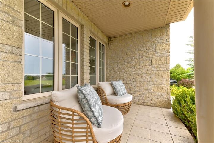 Property Photo: 413 Falconridge Drive ON N2K 4H9