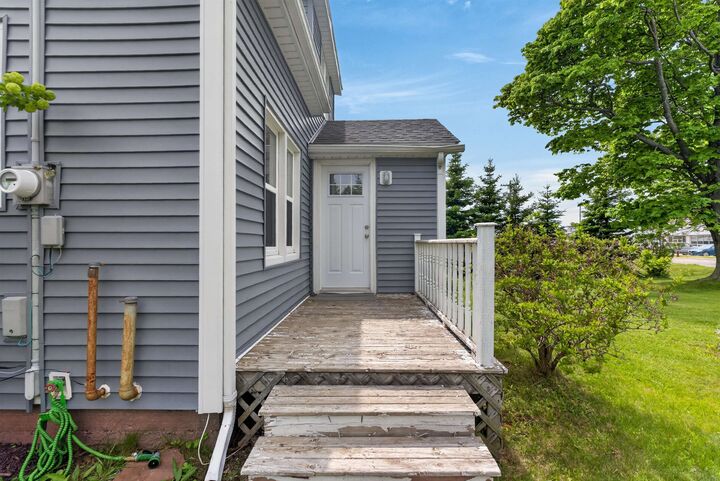 Property Photo:  164 Belvedere Avenue  PE C1A 2Z1 