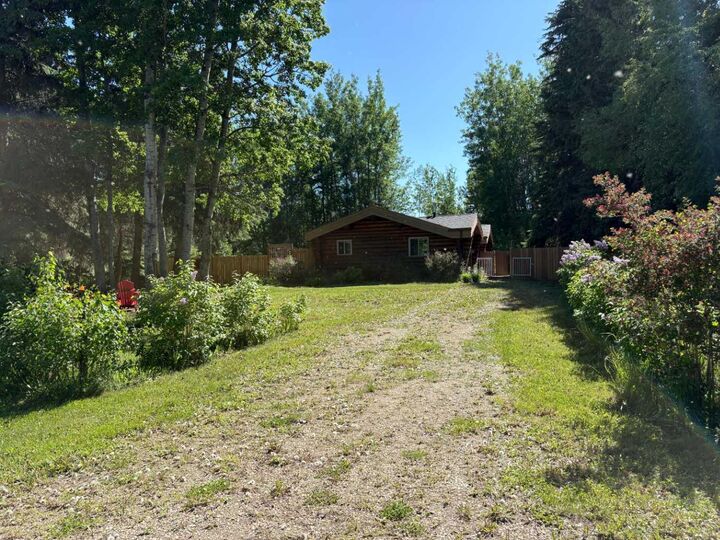 Property Photo: 70544 Rng Rd 243 103 AB T0H 3N0