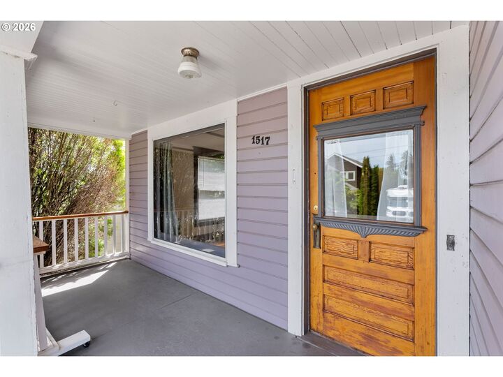 Property Photo: 1517 Columbia OR 97031