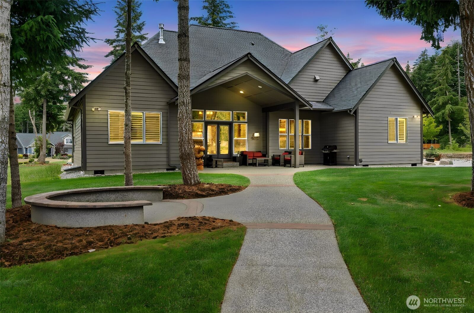 Property Photo:  8022  57th Lane NE  WA 98516 