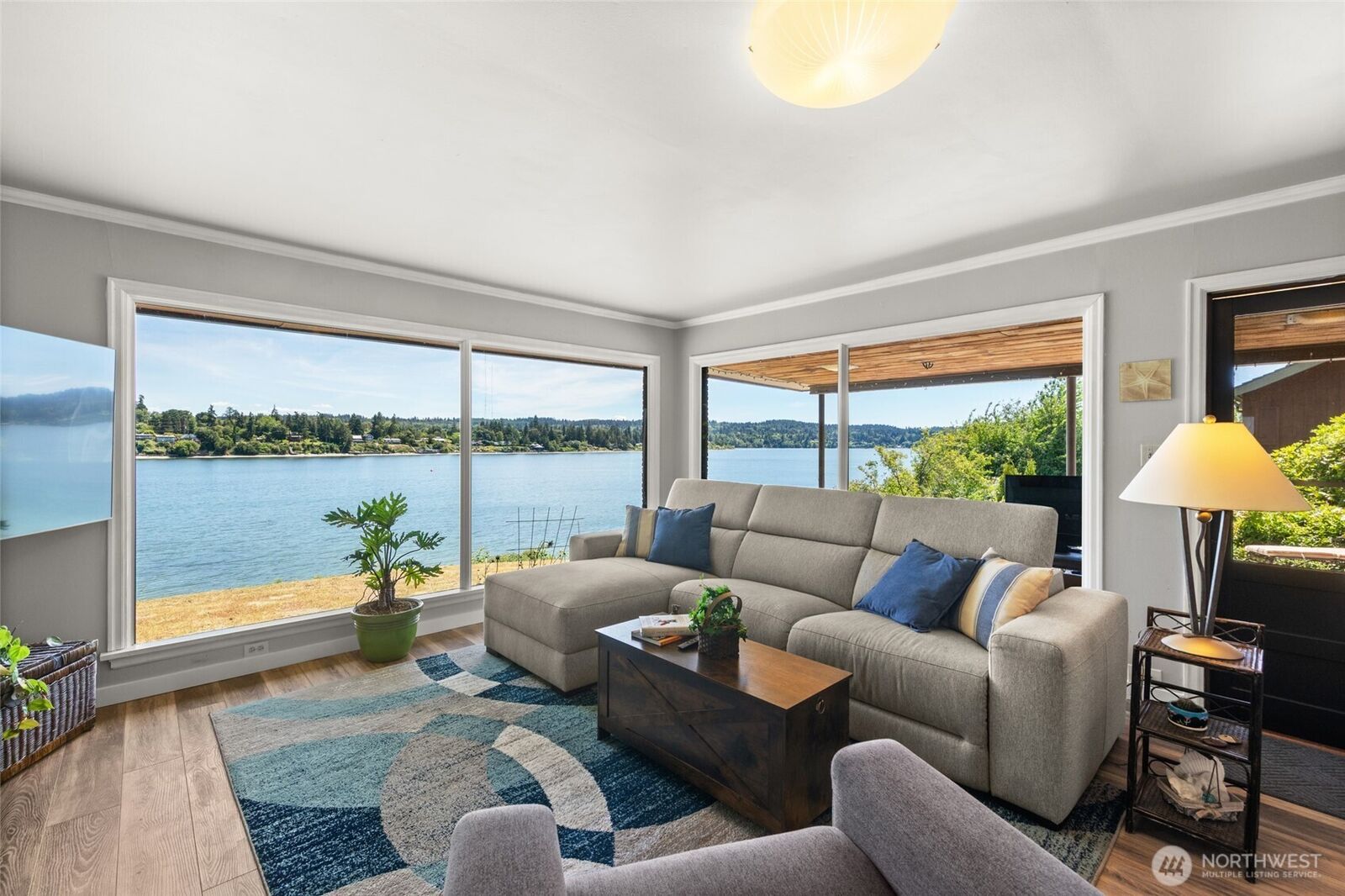 Property Photo:  8829 SW Quartermaster Drive  WA 98070 