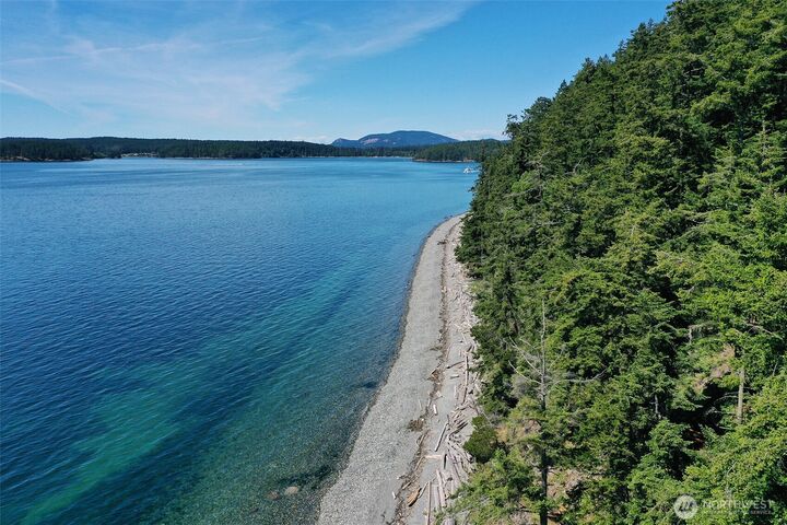 Property Photo:  1311  Lopez Road  WA 98261 