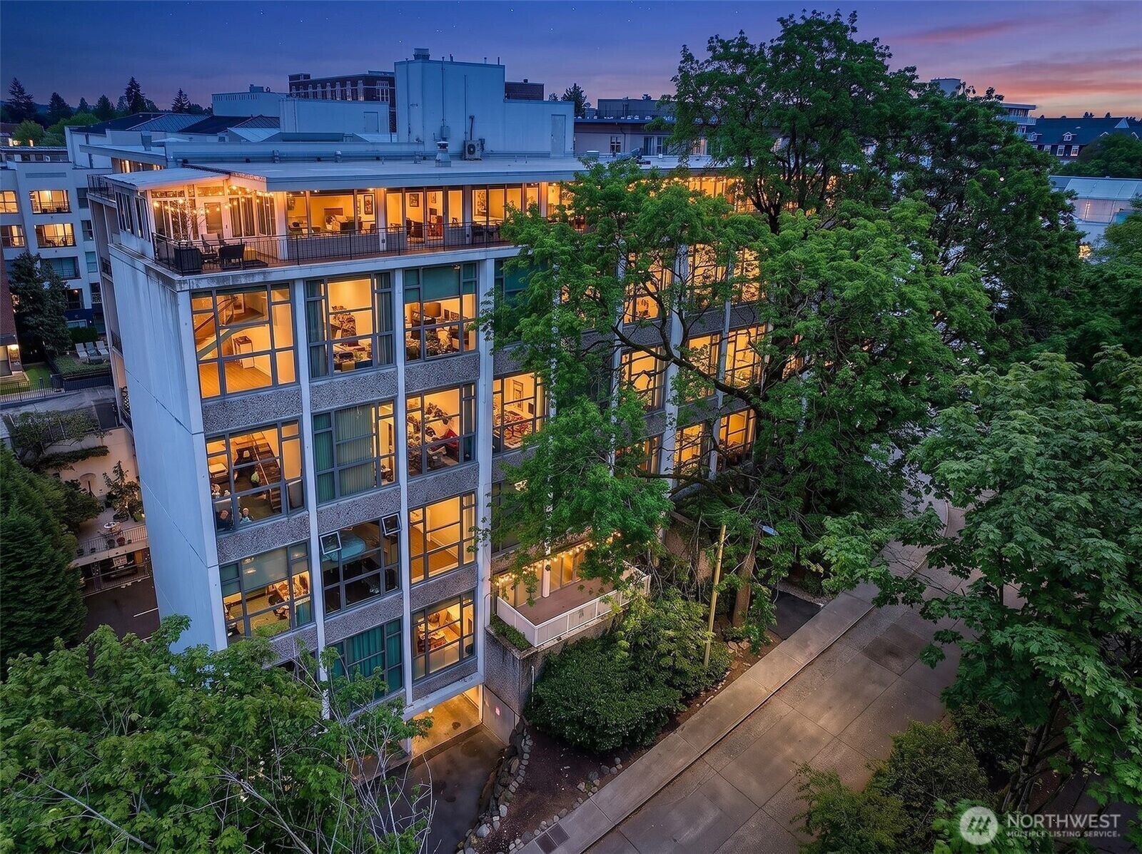 Property Photo: 1000 Union Street 205 WA 98101