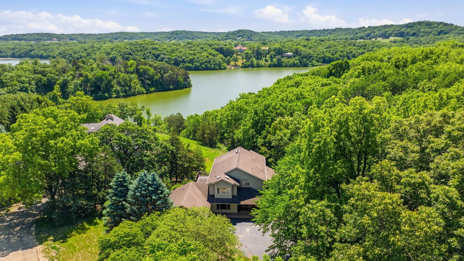 Property Photo:  7 Seneca Trail  IL 61036 