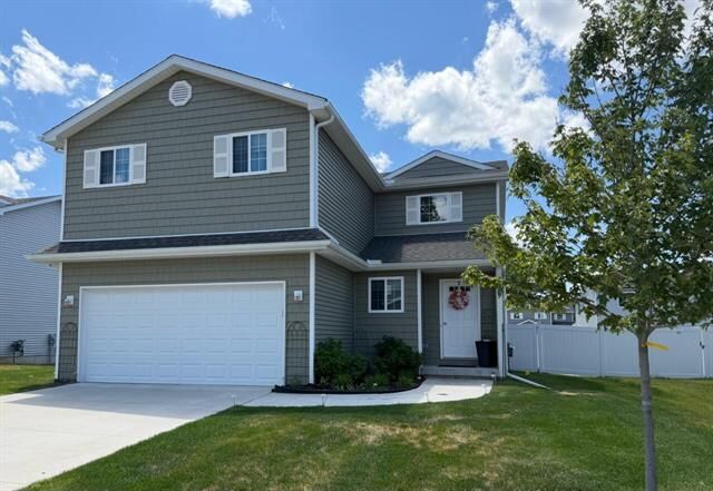 Property Photo:  3963 Lotus Landing Circle  MI 48329 