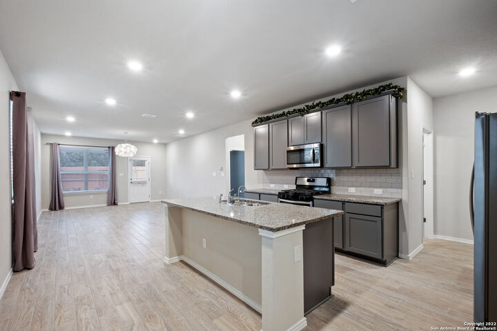 Property Photo:  259 Kinsley Way  TX 78130 