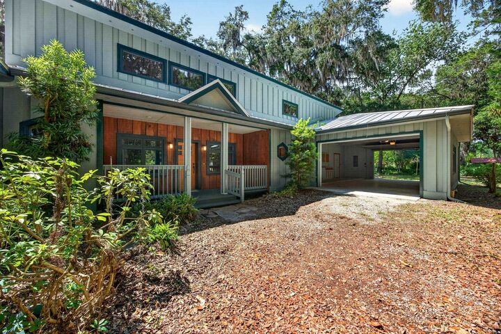 Property Photo: 9455 A County Road 13 North FL 32092-0000