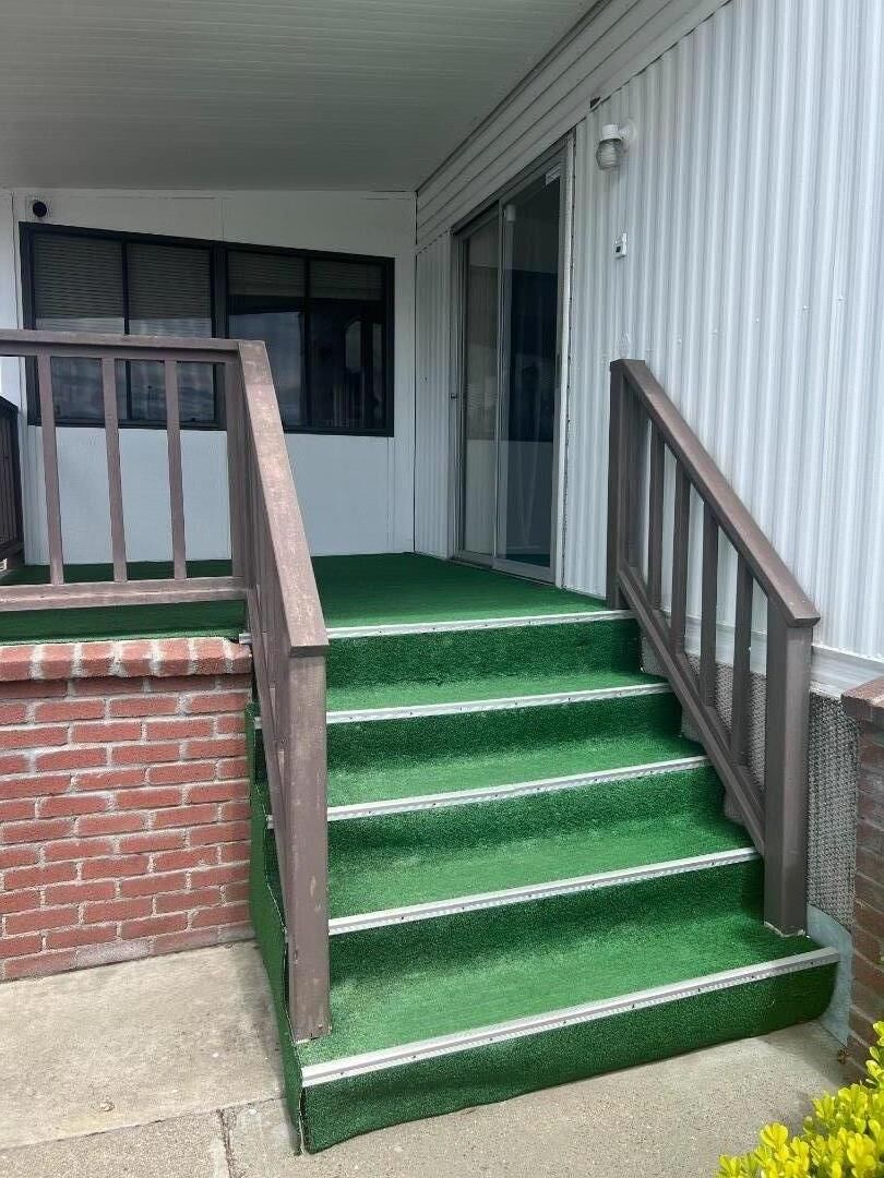 Property Photo: 28354 Bradshire Road 93 CA 94545