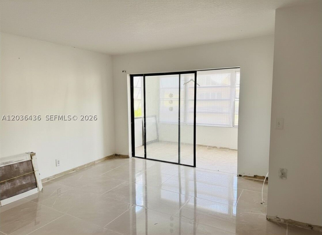 Property Photo:  2301 NW 41st Ave 302  FL 33313 