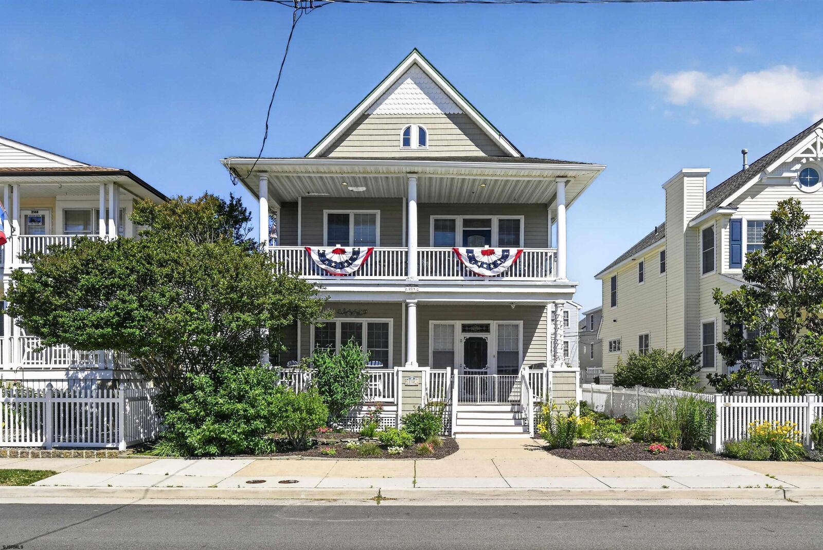 Property Photo: 212 Central Ave 2 NJ 08226