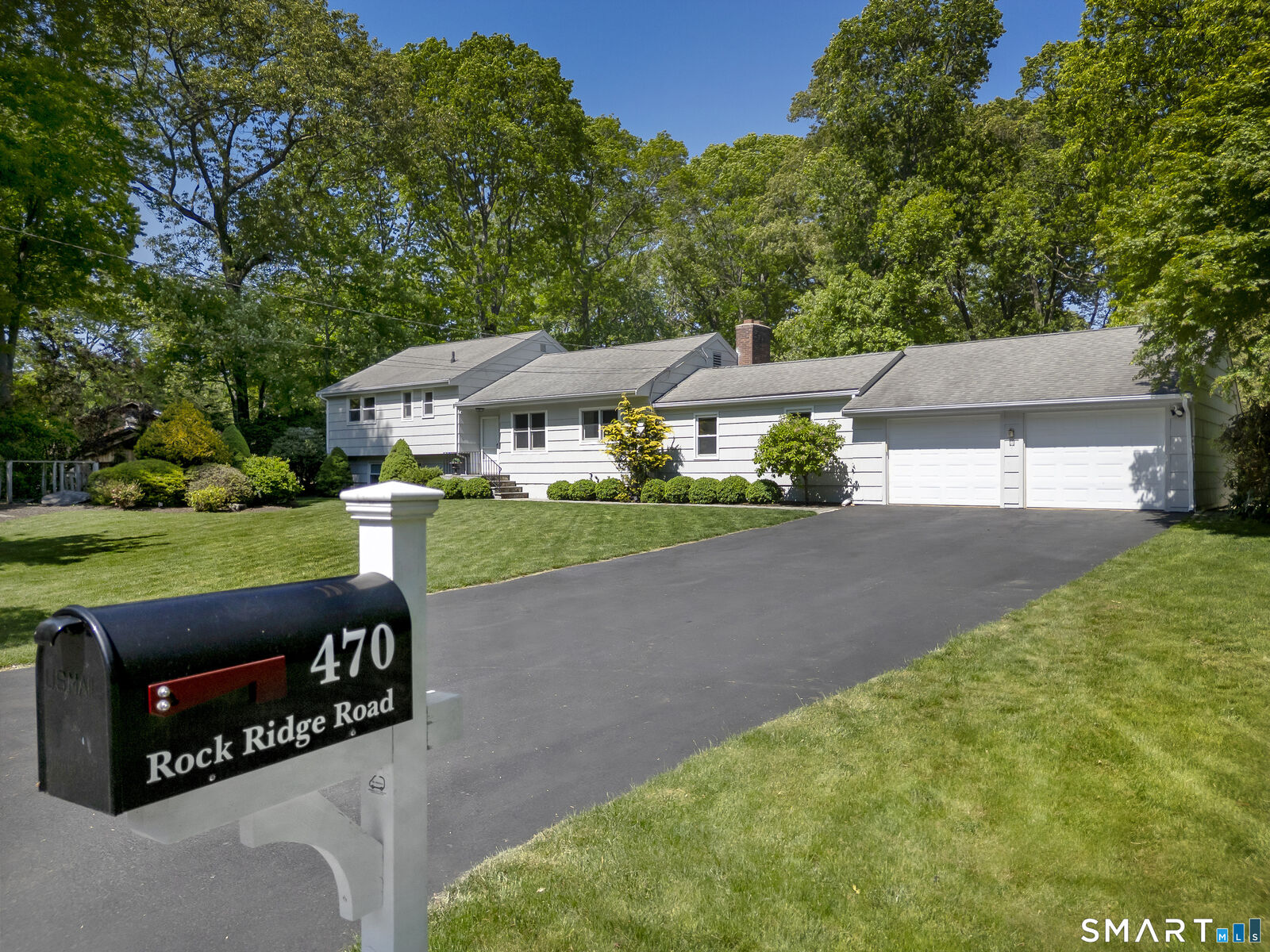 Property Photo:  470 Rock Ridge Road  CT 06824 