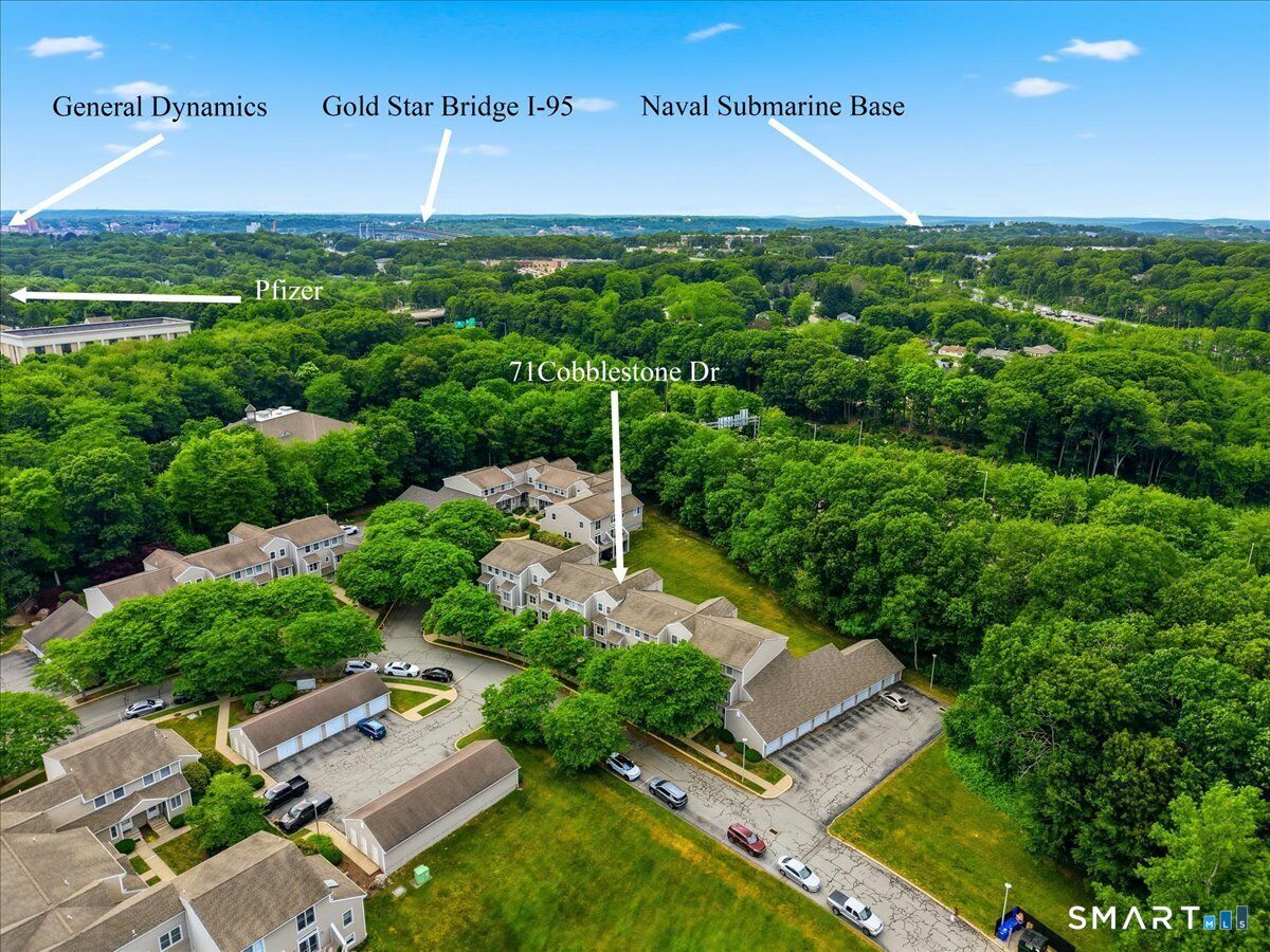 Property Photo:  71 Cobblestone Drive 71  CT 06340 