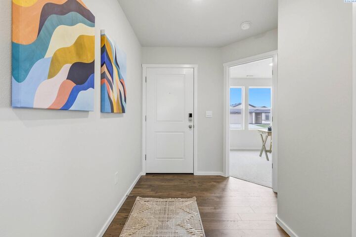 Property Photo:  11224 Buckingham Drive  WA 99301 