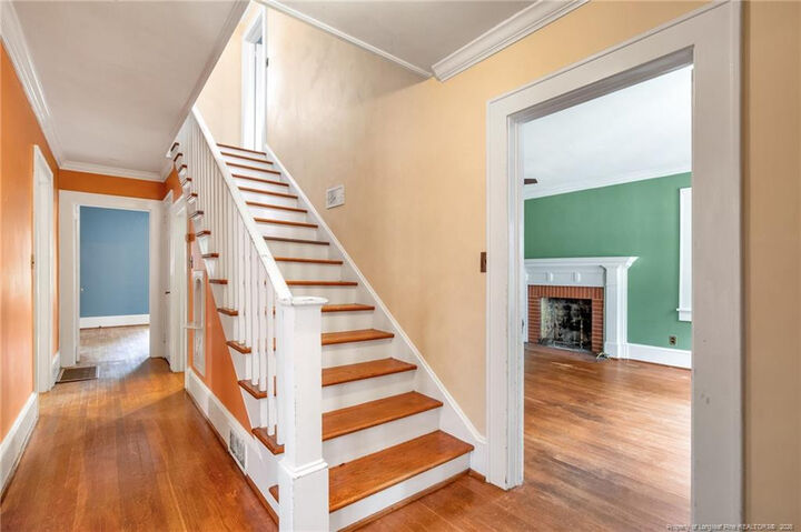 Property Photo: 906 W Rowan Street NC 28301