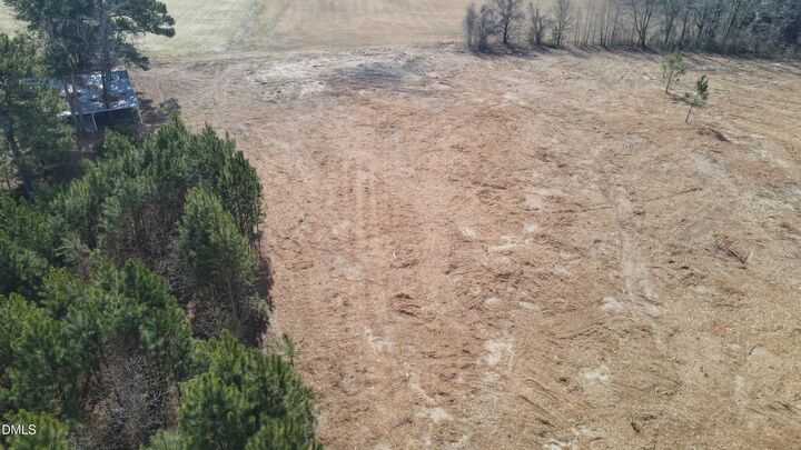 Property Photo: 31 Woods Hill Lane NC 27504