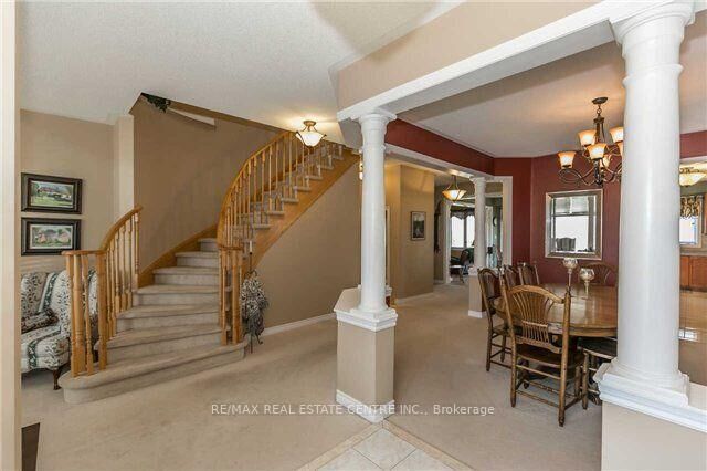 Property Photo: 13 Lions Court ON L0M 1B5