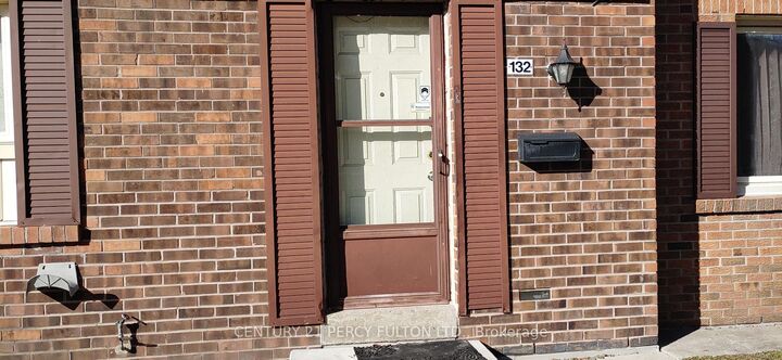Property Photo: 270 Timberbank Main &Amp 2nd Boulevard 132 ON M1W 2M1