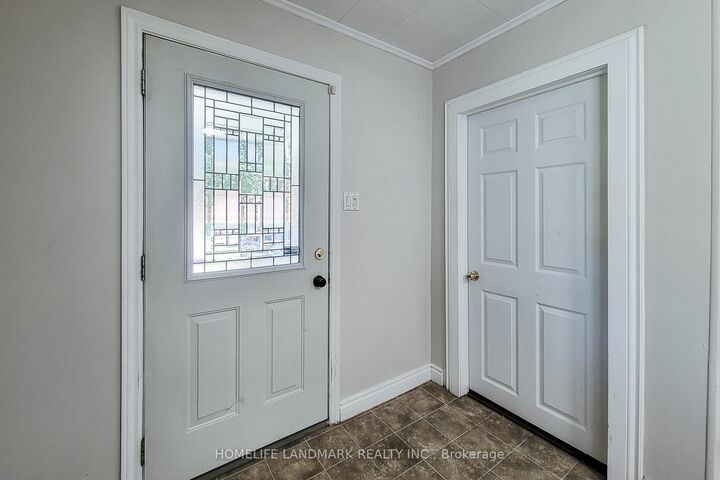 Property Photo: 242 Bowman Street ON L8S 2V2