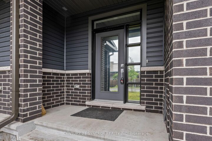 Property Photo: 112 Attwell Private ON K2K 0P6