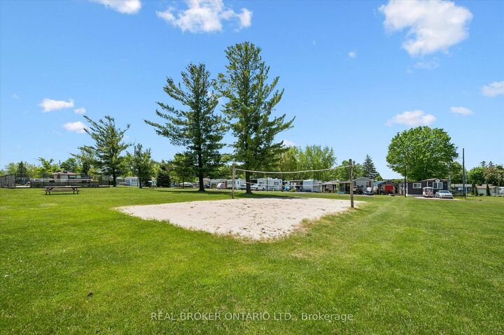 Property Photo: 157 Cedar Crescent ON N1M 2W5