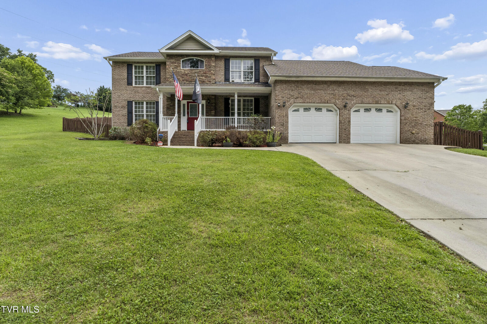 Property Photo: 2004 Windridge Drive TN 37660
