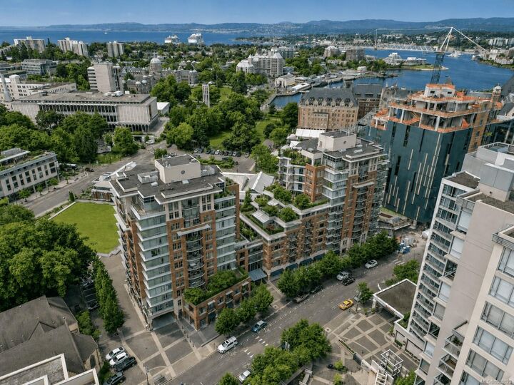 Property Photo:  737 Humboldt St #S204  BC V8W 1B1 