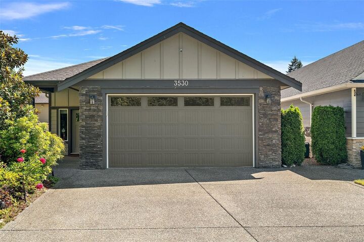 Property Photo: 3530 Luxton Rd BC V9C 0K6
