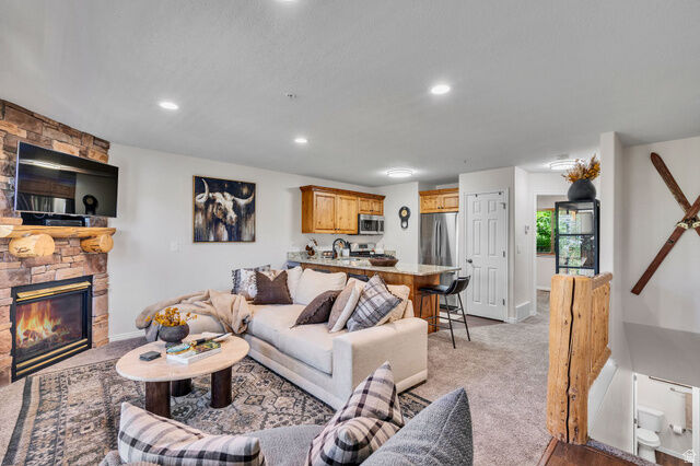 Property Photo: 3537 Fox Run N 704 UT 84310