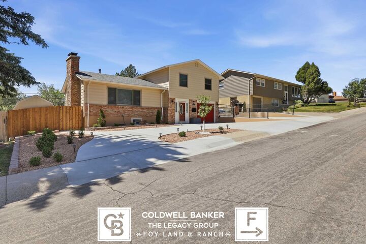 Property Photo: 2211 W Odell WY 82604