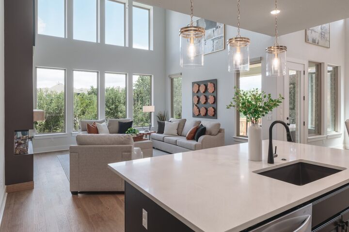 Property Photo: 317 Autumn Oak Way TX 78628