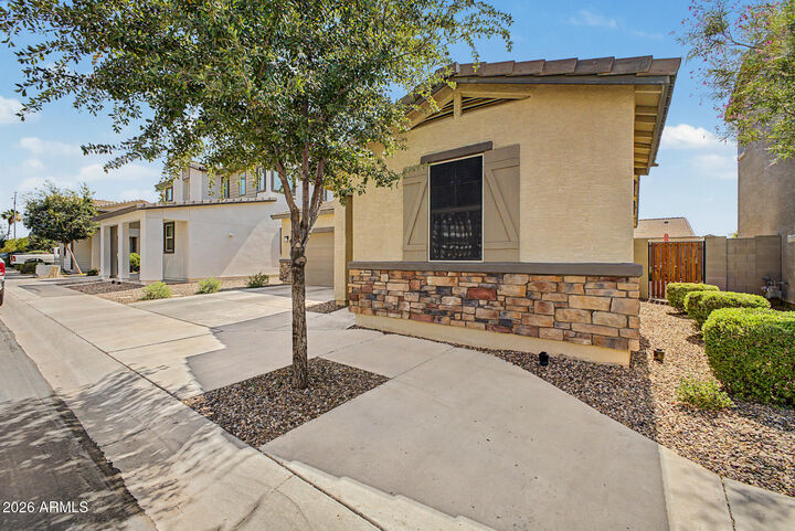 Property Photo:  2825 S Joslyn --  AZ 85212 